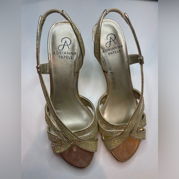 Adrianna Papell Gold Metallic Heels Size 8.5 - Picture 2 of 9